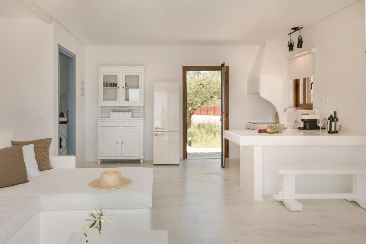 Akrolithos Villas Kouvalata Exteriör bild
